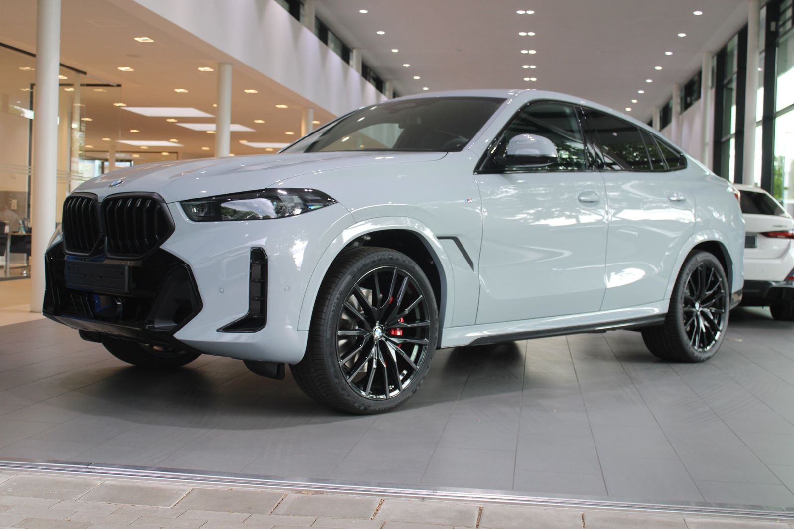 BMW X6 - Bild 2