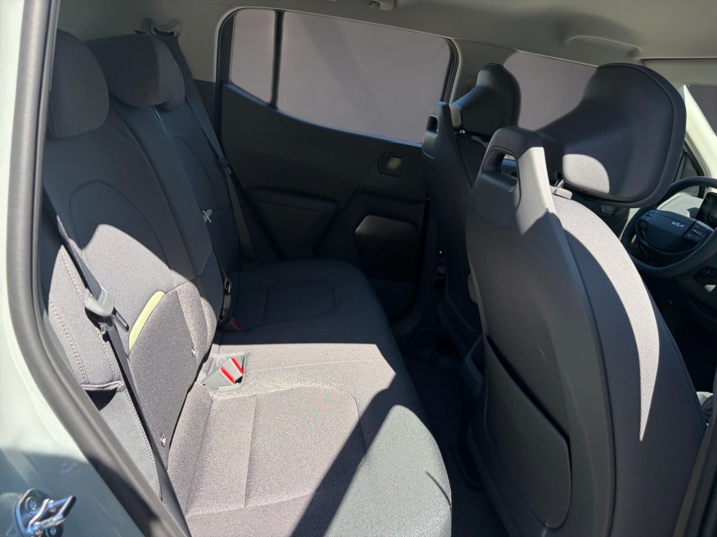 Fahrzeugabbildung Kia EV2 42.2 5S AIR WINTER-CONNECT WÄRMEPUMPE NAVI H