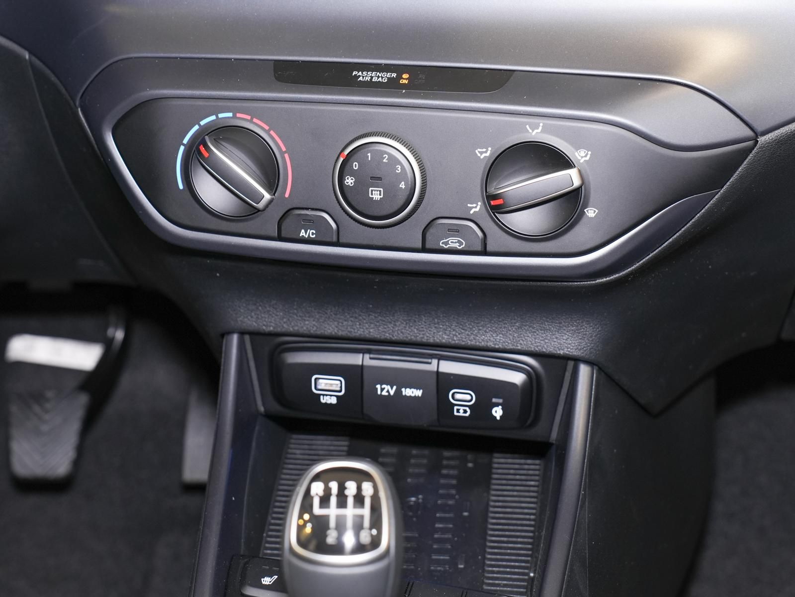 Hyundai i20 - Bild 18