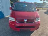 Volkswagen T5 Transporter Bus Multivan - rote Volkswagen T5 Transporter