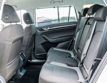 Fahrzeugabbildung SKODA Kodiaq 1.5 TFSI ACT|360°|AMBIENTE|AHK|TOTW.