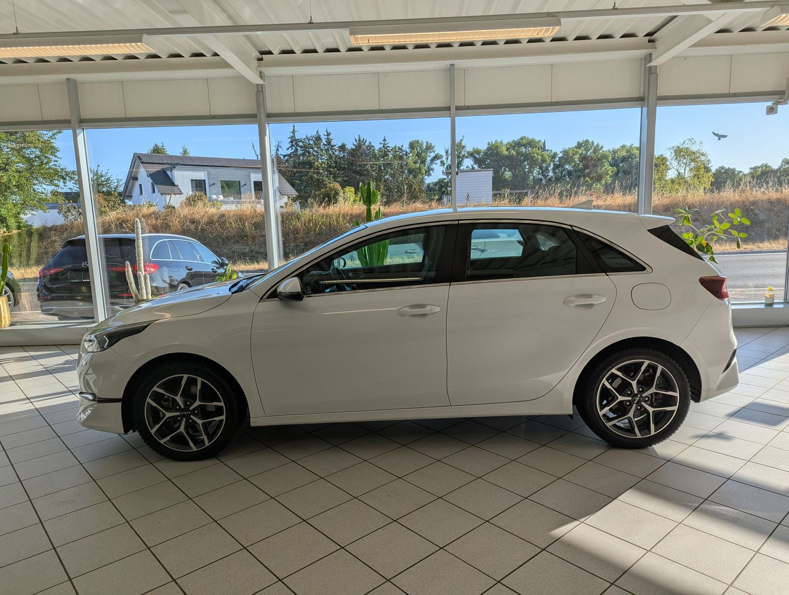 Fahrzeugabbildung Kia cee'd / Ceed 1.5 Spirit JBL ACC Kamera 7J-Gar