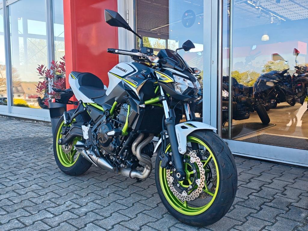 Kawasaki Z650 