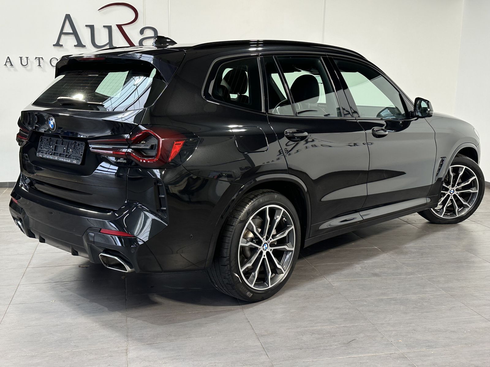 Fahrzeugabbildung BMW X3 xDrive30d M-Sport NAV+LED+AHK+20ZOLL+DAB+1HD