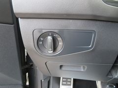 VW Tiguan 2.0 TDI R-Line 4M Matrix Nav Ahk Sport-Pa VW Tiguan 2.0 TDI R-Line 4M Matrix Nav Ahk Sport-Pa