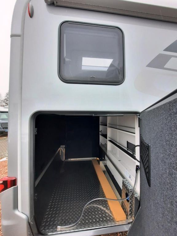 Fahrzeugabbildung HYMER / ERIBA / HYMERCAR B-Klasse MC T 600 Verfüg./Autark/AHK/TV/Winter