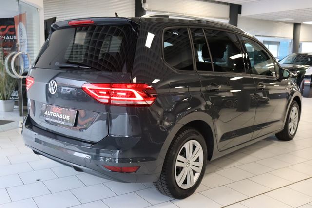 Fahrzeugabbildung Volkswagen Touran Comfortline BMT/Start-Stopp|PANO|LED|ACC|