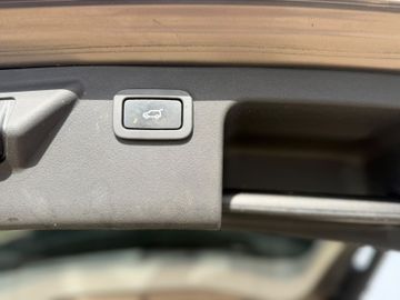 Land-Rover Discovery - 10