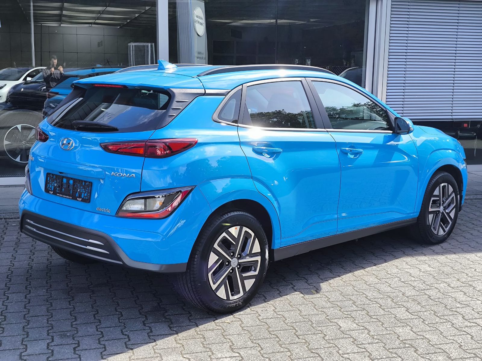 Fahrzeugabbildung Hyundai KONA Elektro LED+NAVI+KAM+TEMP+DAB+CARPL