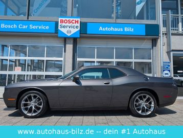 Dodge Challenger - 2