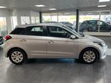 Hyundai i20 blue 1.1 CRDi KLIMA/SHZ/PDC/AUX/USB/2.HD/BT - Hyundai i20: Crdi