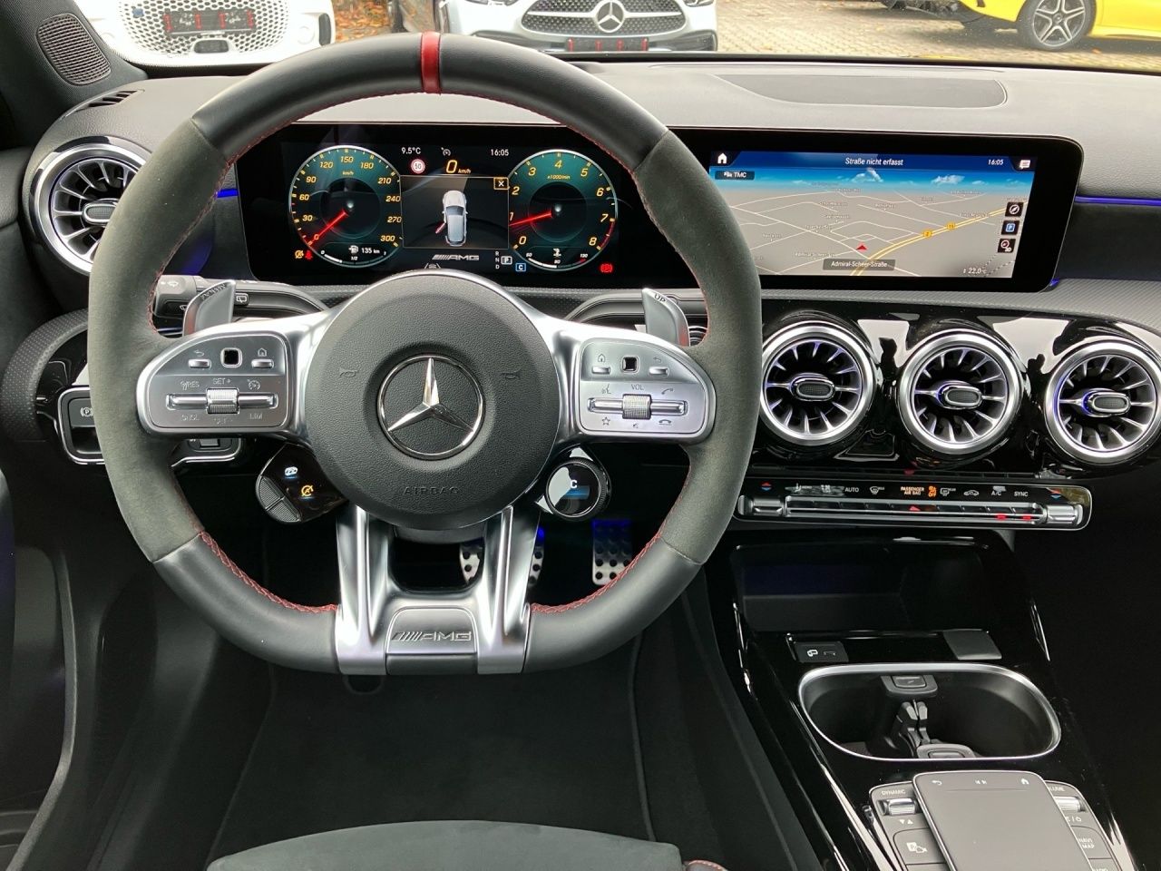 Fahrzeugabbildung Mercedes-Benz AMG A 45 S 4M+ AEROD+NIGHT+MEMO+360+MULTIB+TOTW