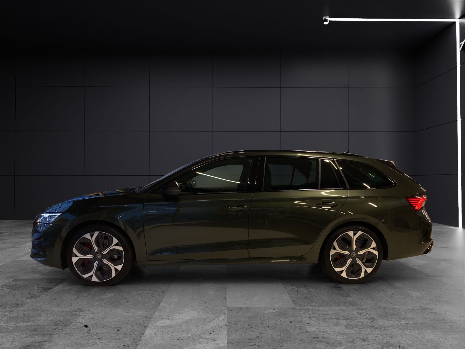 Fahrzeugabbildung SKODA Octavia Combi RS 2.0 TSI DSG AHK CANTON MATRIX