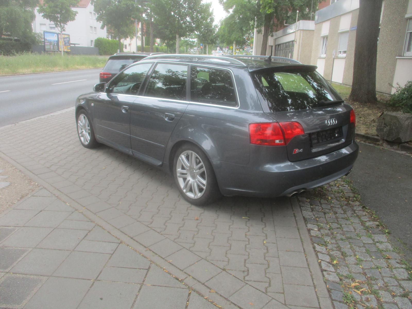 Audi Quattro 2005 — engine 4.163 cm³, 344 HP (253kW)