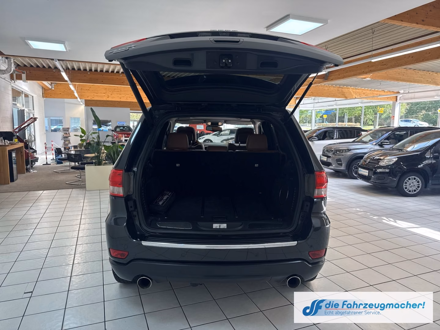 JEEP GRAND CHEROKEE 5.7 V8