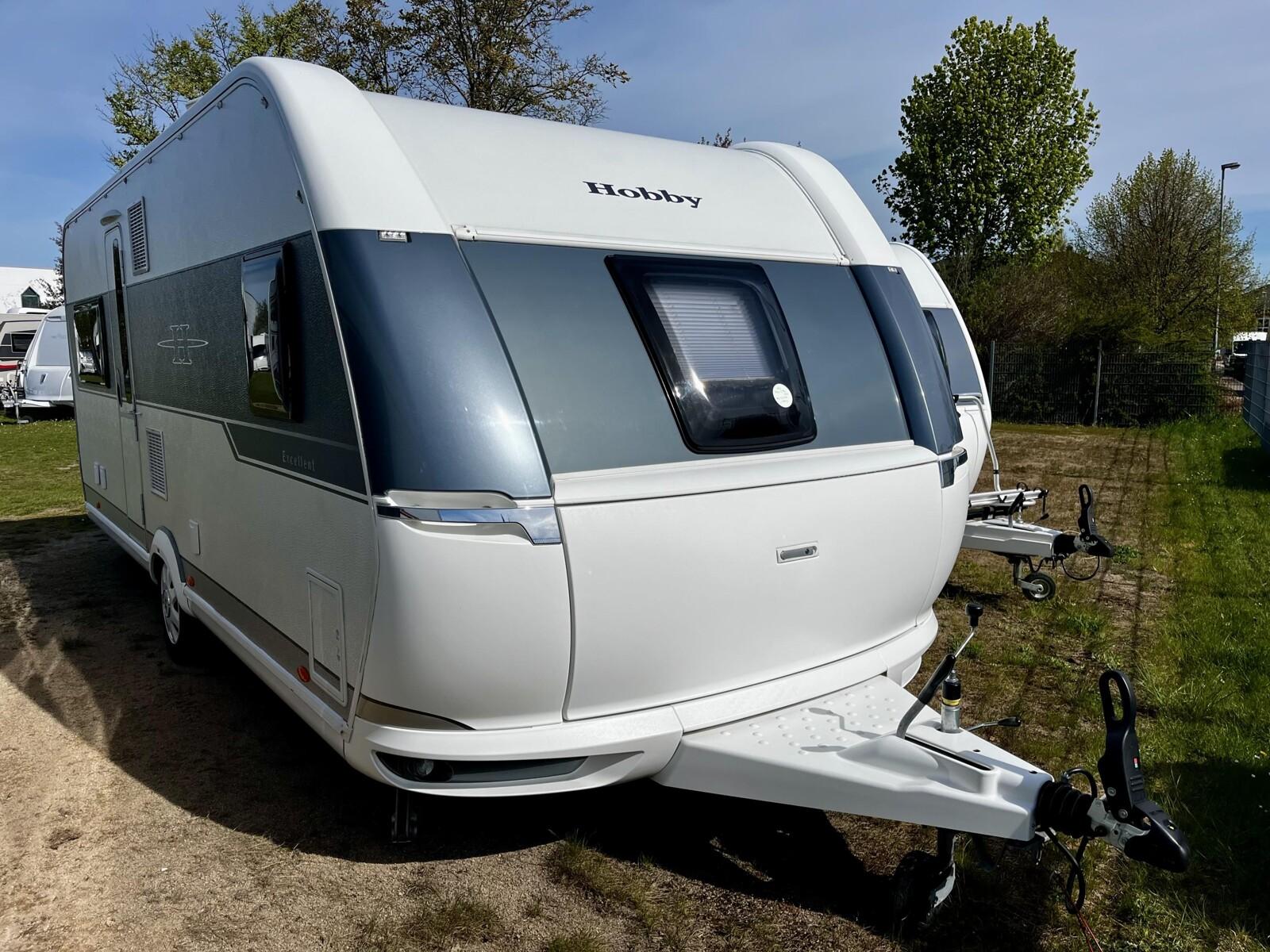 Hobby Excellent 560 CFe Große Küche