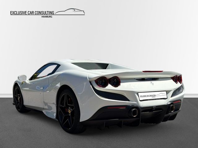 FERRARI F8 – Bild 4