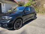 Volkswagen Touareg 3.0 TDI 210kW Black Style R-Line/Nachts. - Volkswagen Touareg: Firmenfahrzeug