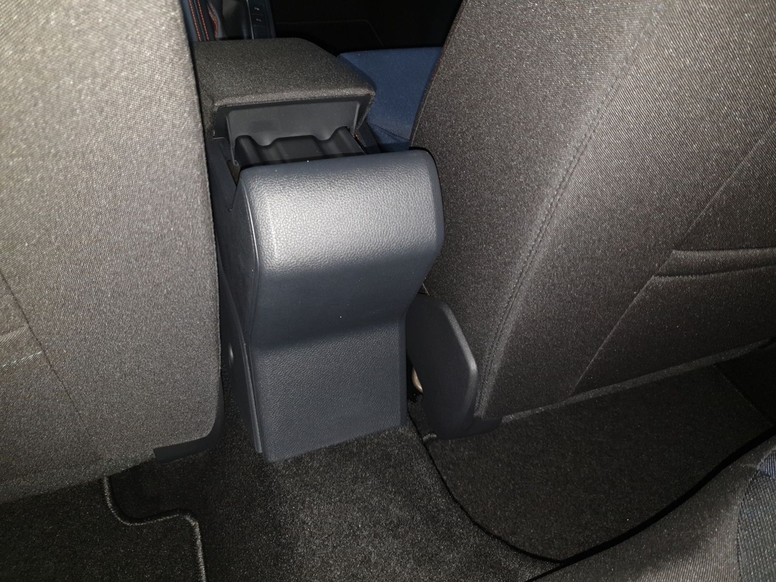 Seat Arona - Bild 15