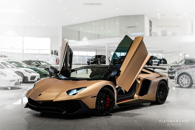 Lamborghini Aventador LP750-4 SV Roadster/ ARMYTRIX / 1of500