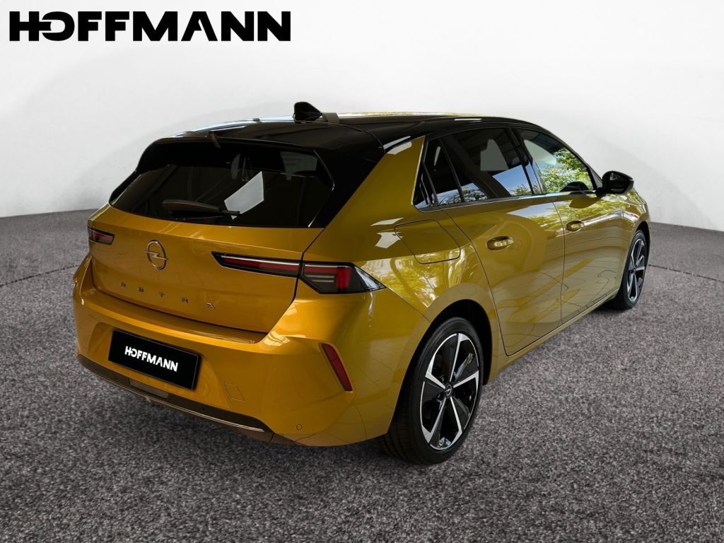 Fahrzeugabbildung Opel Astra 1.5 D Automatik Business Elegance