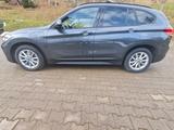 BMW X1  xDrive25e Modell Advantage  - BMW X1: Modell