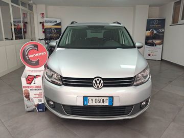 Volkswagen Touran - 8