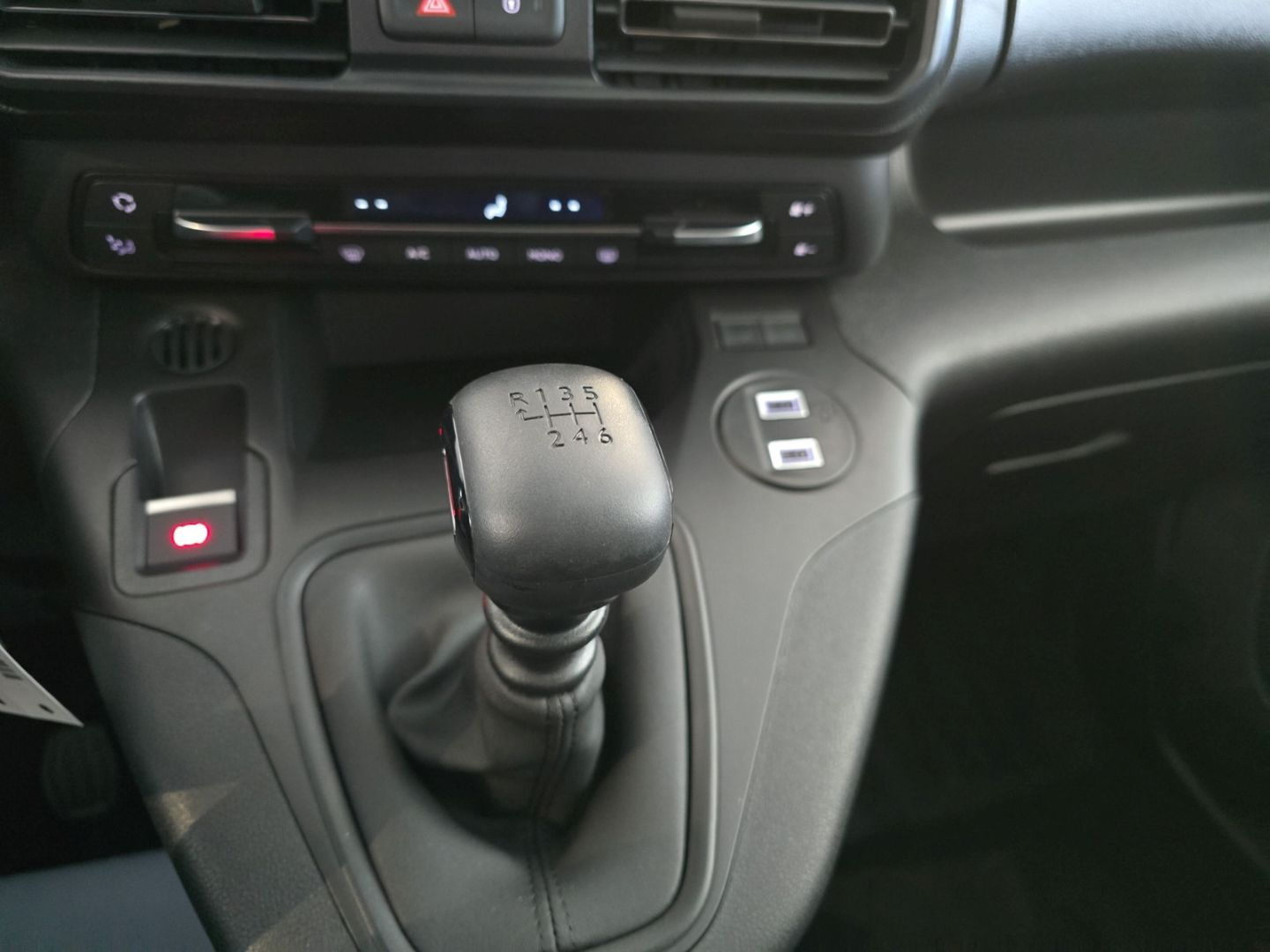 Citroën Berlingo - Bild 17