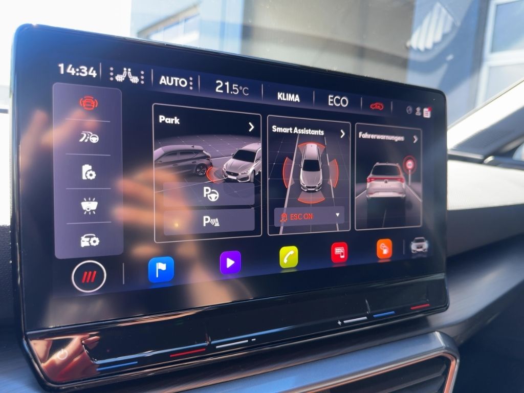 Fahrzeugabbildung CUPRA Leon ST e-HYBRID WINTER NAVI ACC elektr. HECKKL.