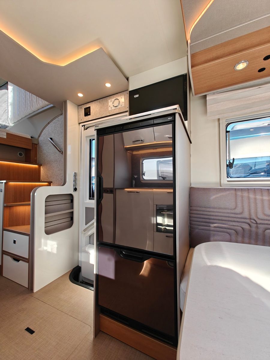 Fahrzeugabbildung Bürstner Lyseo TD Gallery 649 G Harmony Line - Backofen!