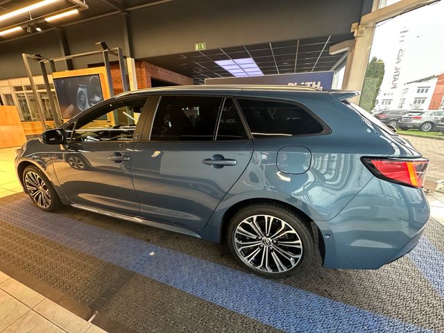 Toyota Corolla TS Hybrid Team D *wenig KM*