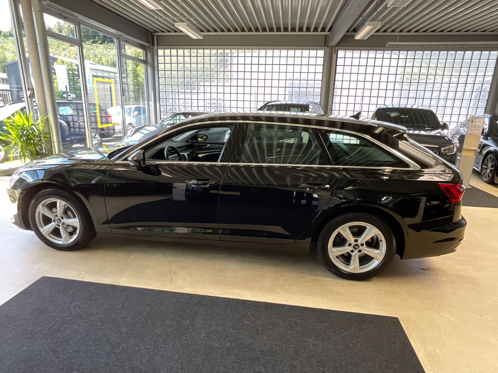 Fahrzeugabbildung Audi A6 Avant 40 TDI sport * VOLL-LED* 360 KAMERA*