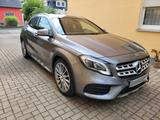 Mercedes-Benz GLA 250 4MATIC DCT AMG-Pano-Dach - gebrauchte Mercedes-Benz GLA 250 aus dem Jahr 2019