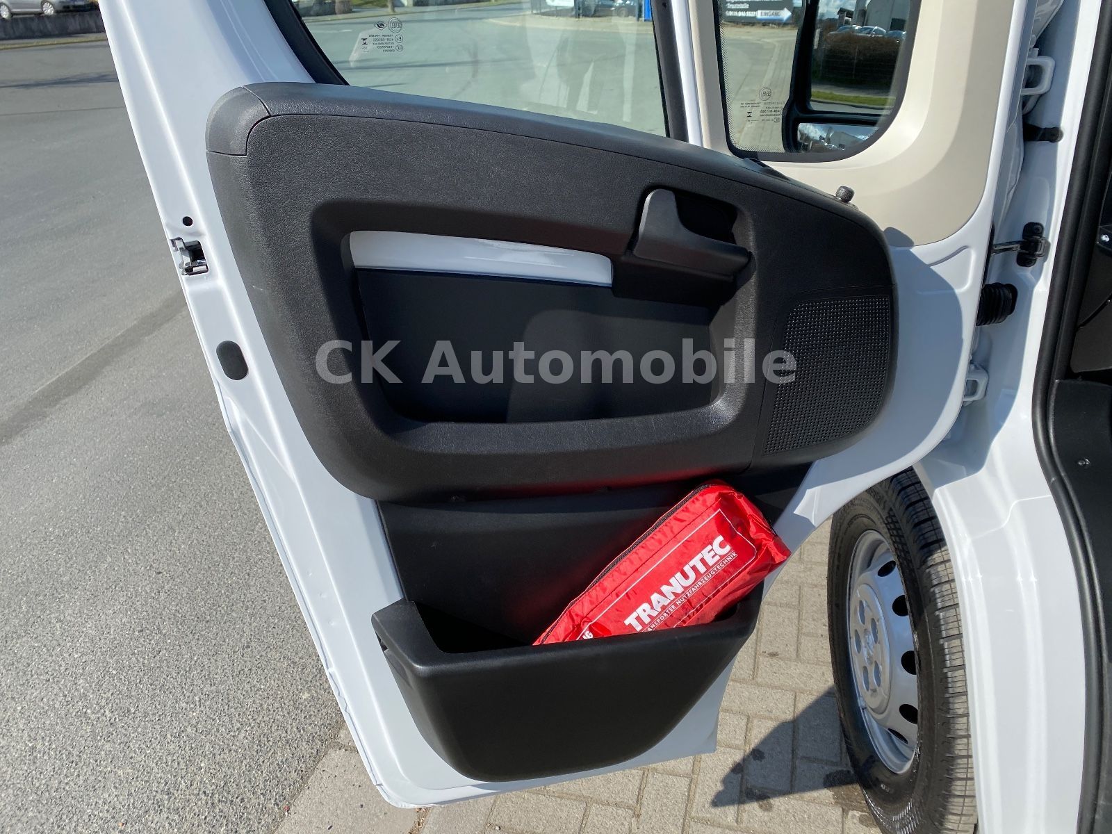 Fahrzeugabbildung Peugeot Boxer Abschleppwagen 435 L4 BlueHDi 165