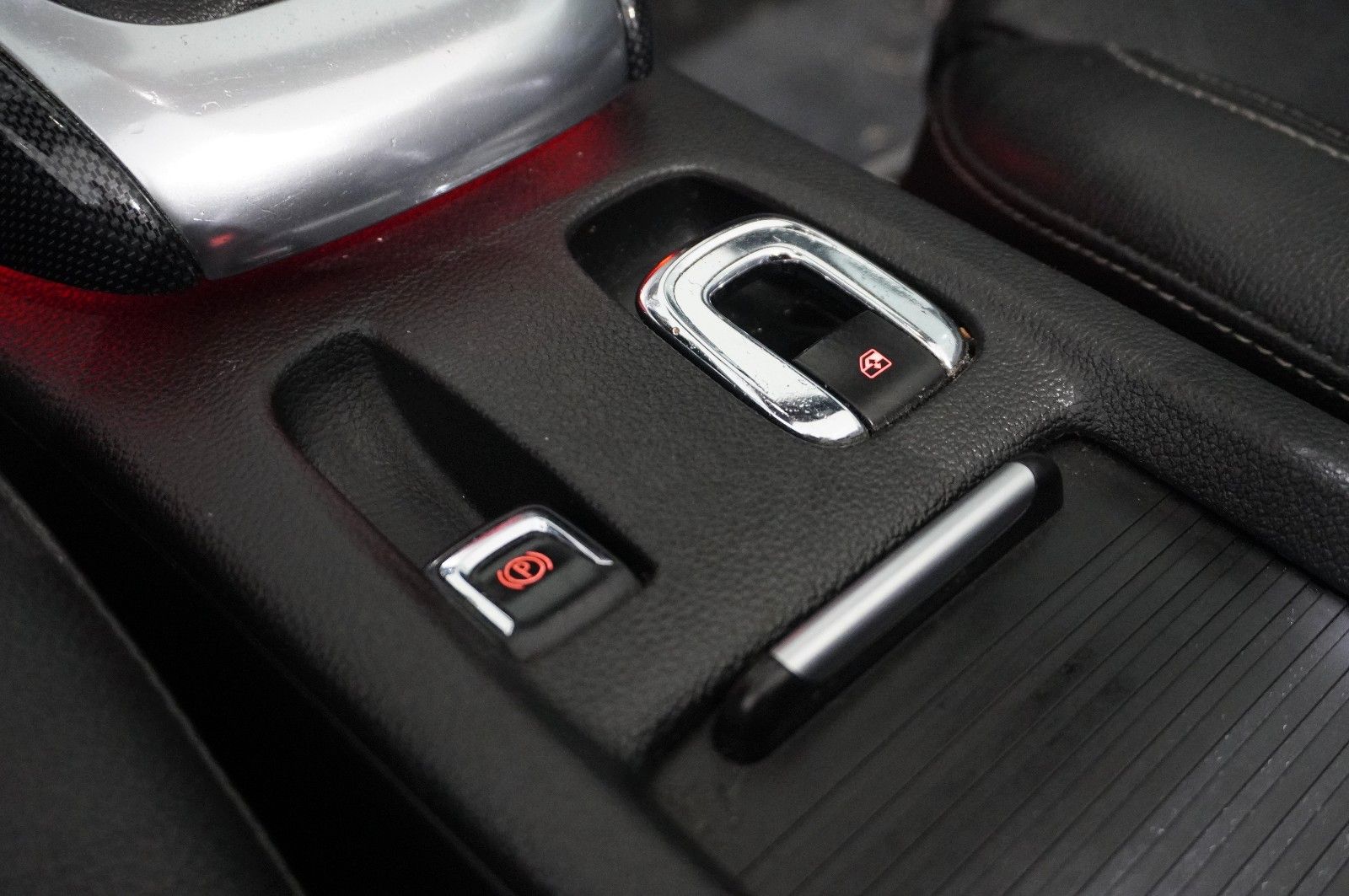 Fahrzeugabbildung Opel Cascada 2.0D INNOVATION BI-XENON/SHZ/SPORT/LEDER