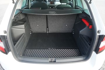 Skoda Fabia - 8