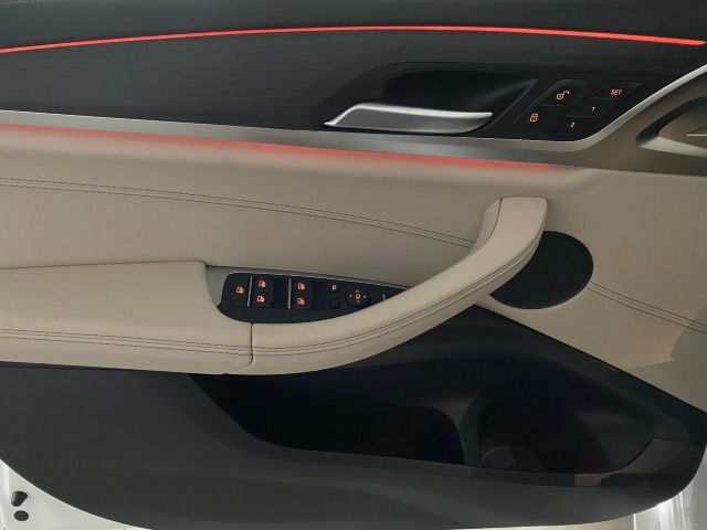 X3 M40i Mild Hybrid xDrive PANO+AHK+LEDER