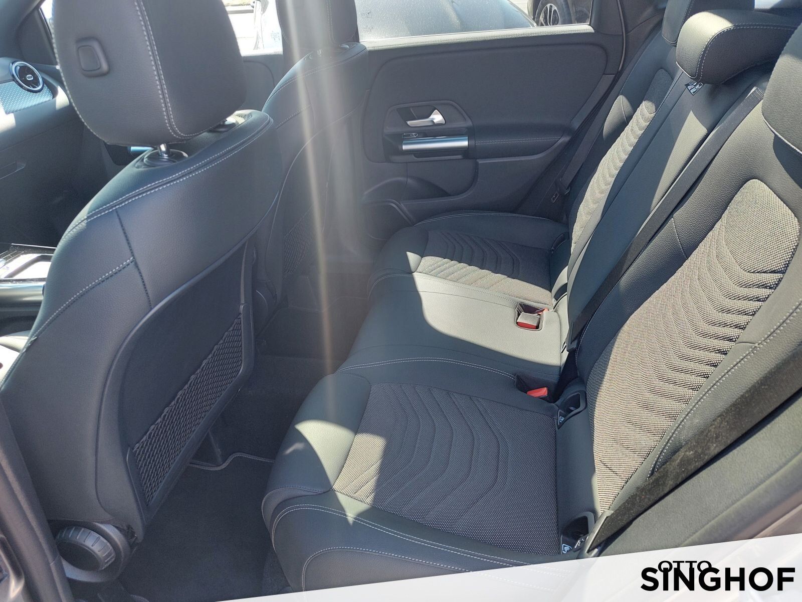 Fahrzeugabbildung Mercedes-Benz B 200 Progressive Pano+ 360°+LED+TOTW+elekt.Heck