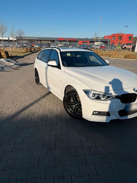 Image of BMW 320
