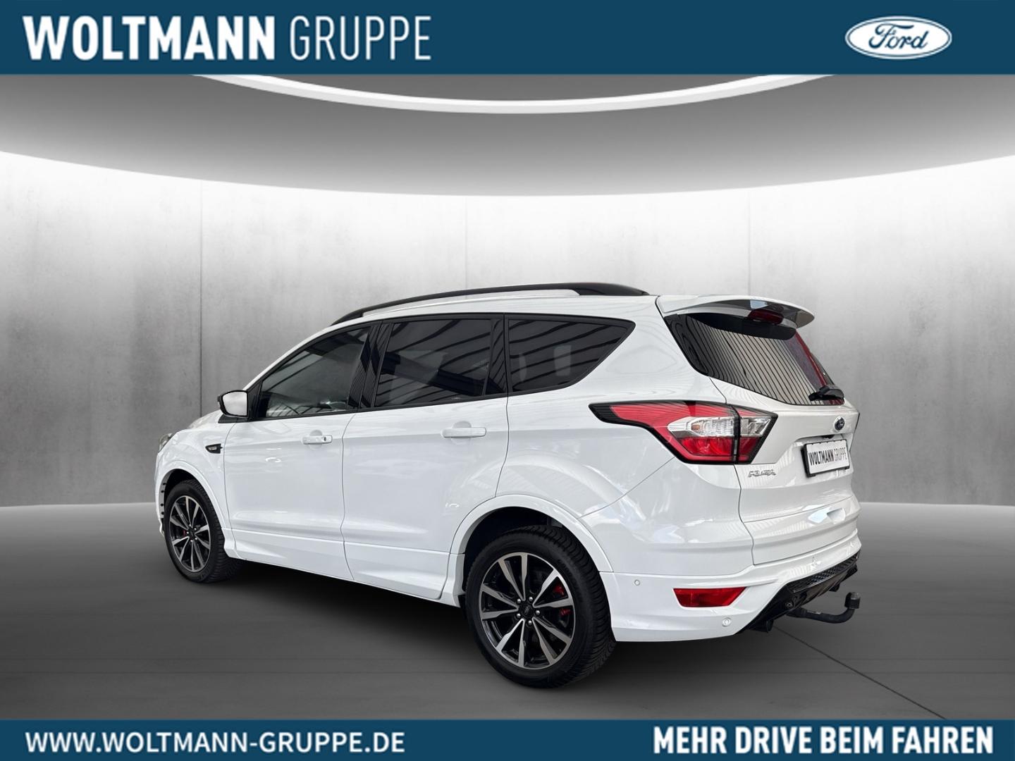 Ford Kuga ST-Line AHK Panoramadach Technikpaket Kamer
