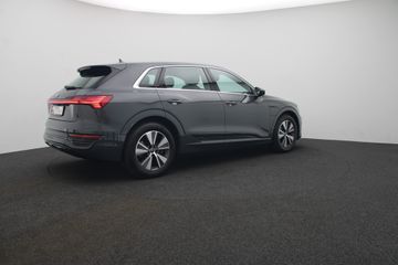 Audi Q8 e-tron - 5
