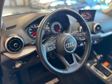 Audi Q2 *1.HAND*19%MWST*TEMPO*NAVI*PDC*KAM*LED*