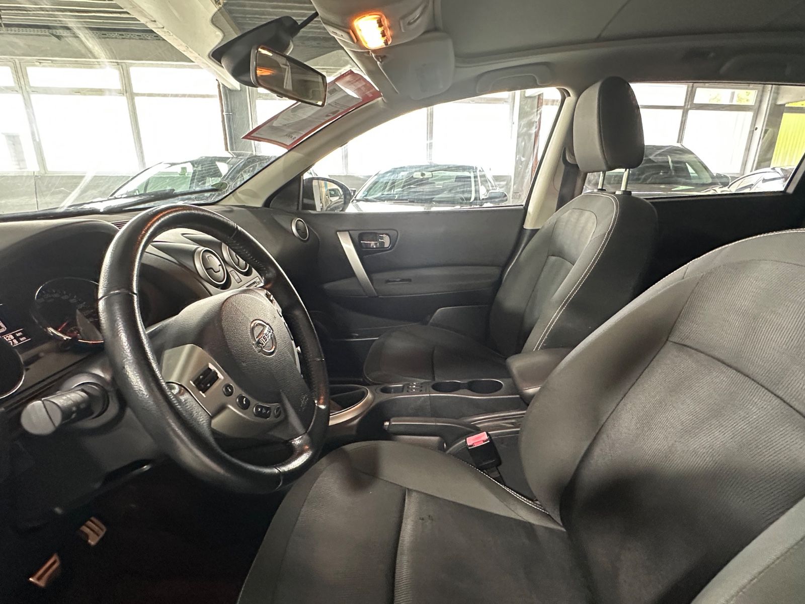 Qashqai +2 Visia*7-Sitzer*AHK*ALU*MFL*NAVI*SHZ*E