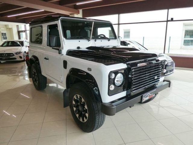 Land Rover Defender 90 2.2 TD4 Station Wagon SE 