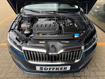 Bild 14 Skoda Superb Combi 2.0 TDI Style DSG AHK Navi Rückfahr