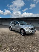Mercedes-Benz Ml 55 Amg - scheckheftgepflegte Mercedes ML 55 AMG