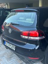 Volkswagen Golf 2.0 140 PS viel Ausstattung, top gepflegt  - Volkswagen Golf mit Diesel-Antrieb: Ps 140