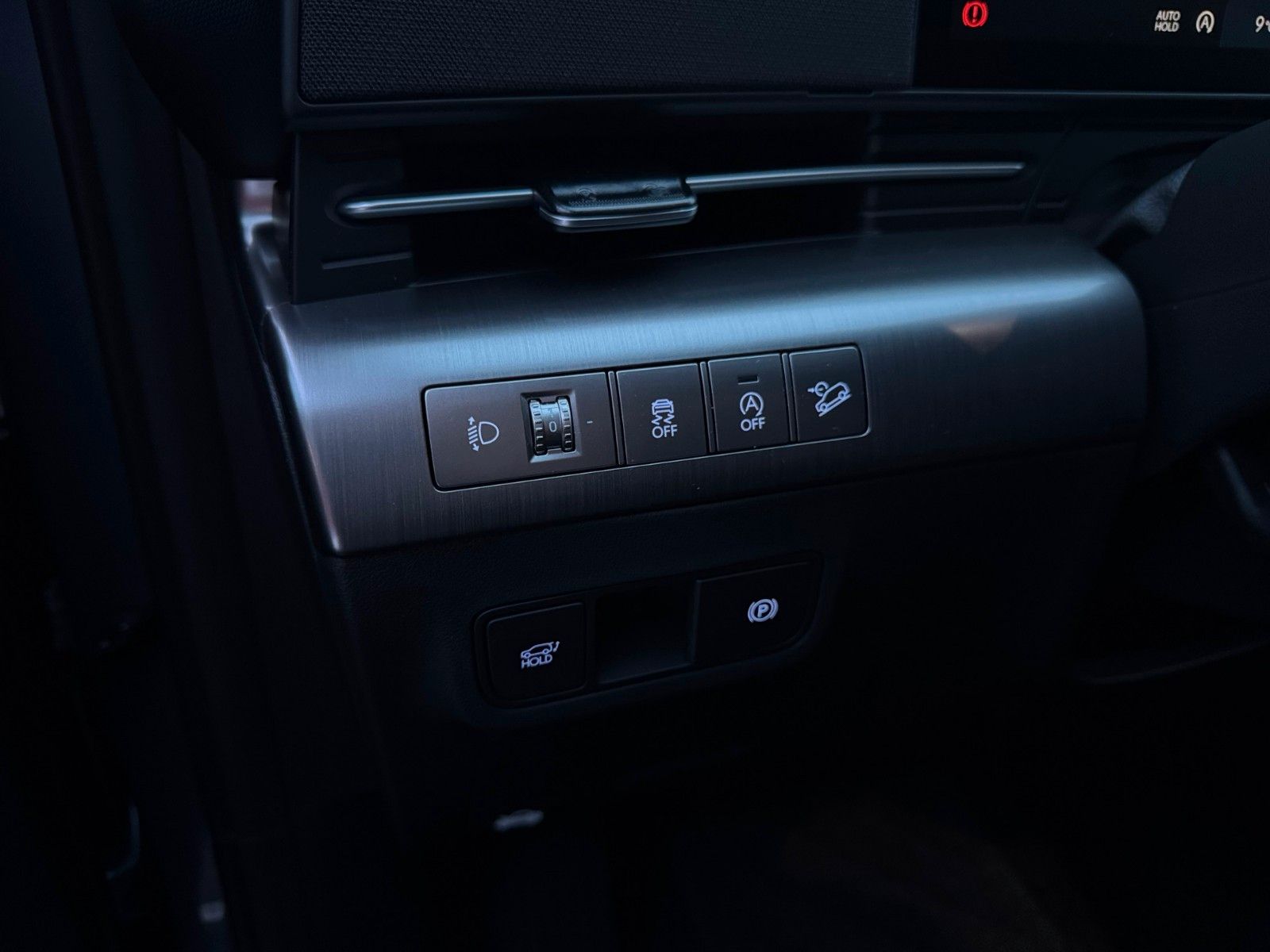 Fahrzeugabbildung Hyundai KONA TREND LED KAMERA AUTOM. SITZHZG ELE. HECKKL