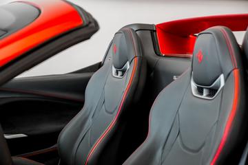 صورة مصغرة 21 لـ 2023 Ferrari 296 GTS