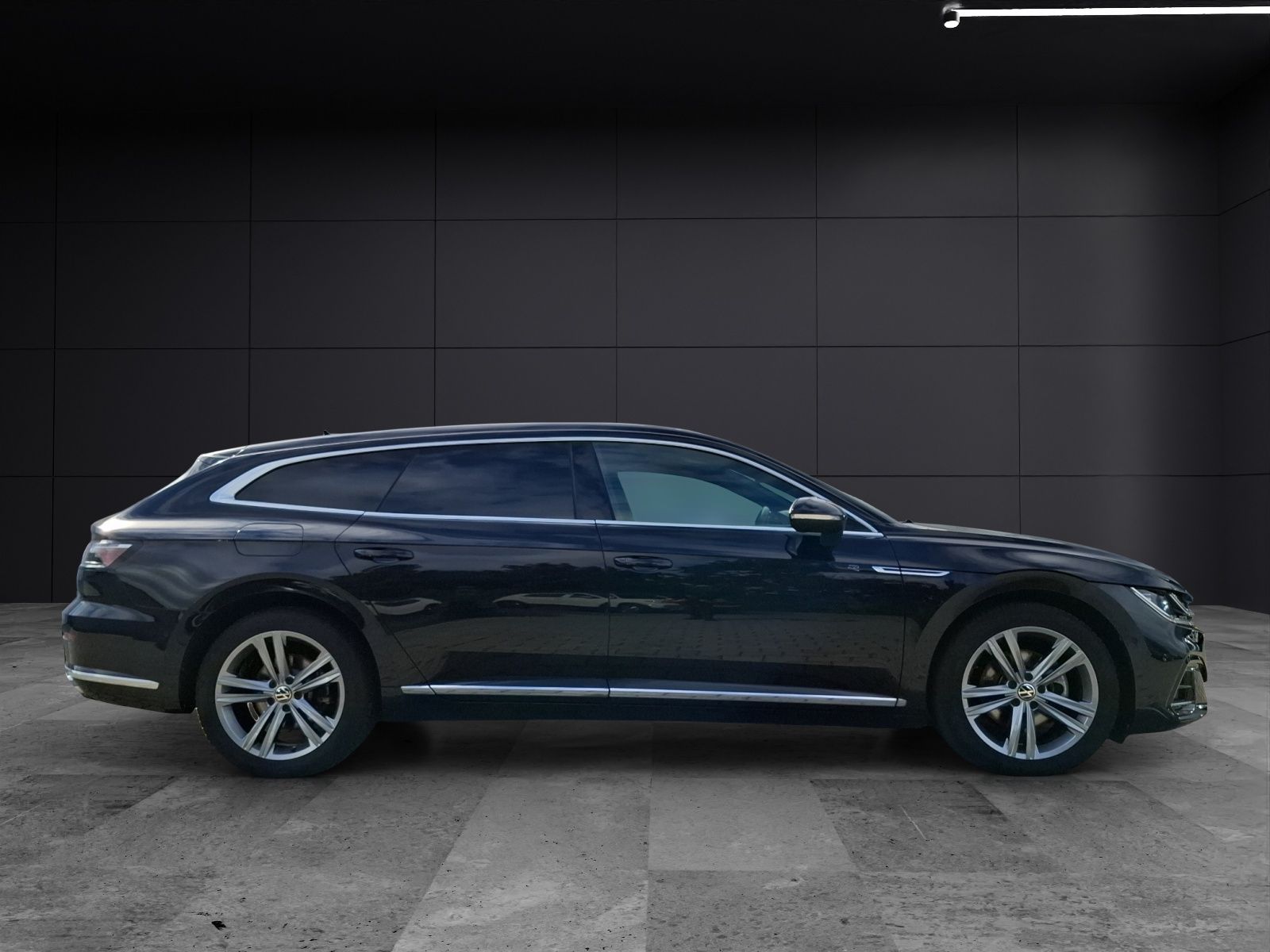 Fahrzeugabbildung Volkswagen Arteon SB TSI R-Line DSG Matrix Navi Pano AID AC